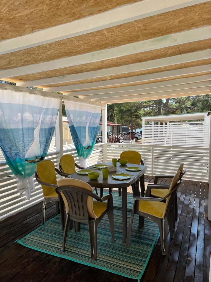 Dalmacia Mobile Homes And Caravans At The Beach Privlaka  Esterno foto